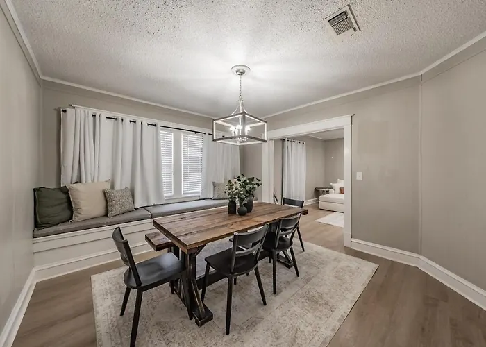 Walk To Tcu-boutique-sleeps 6-2 King Beds Privatunterkunft *
