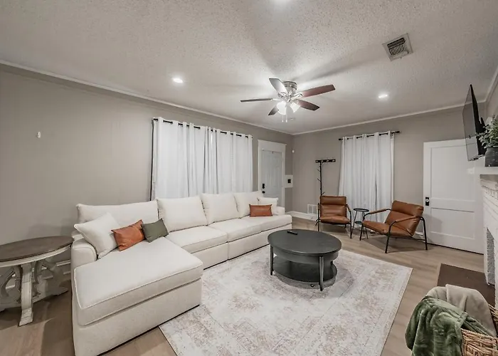 Walk To Tcu-boutique-sleeps 6-2 King Beds Privatunterkunft *
